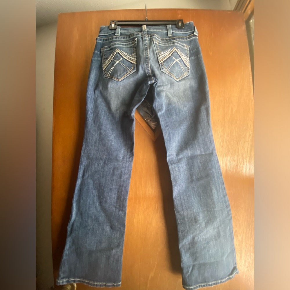Ariat women’s jeans, 28S mid-rise, denim